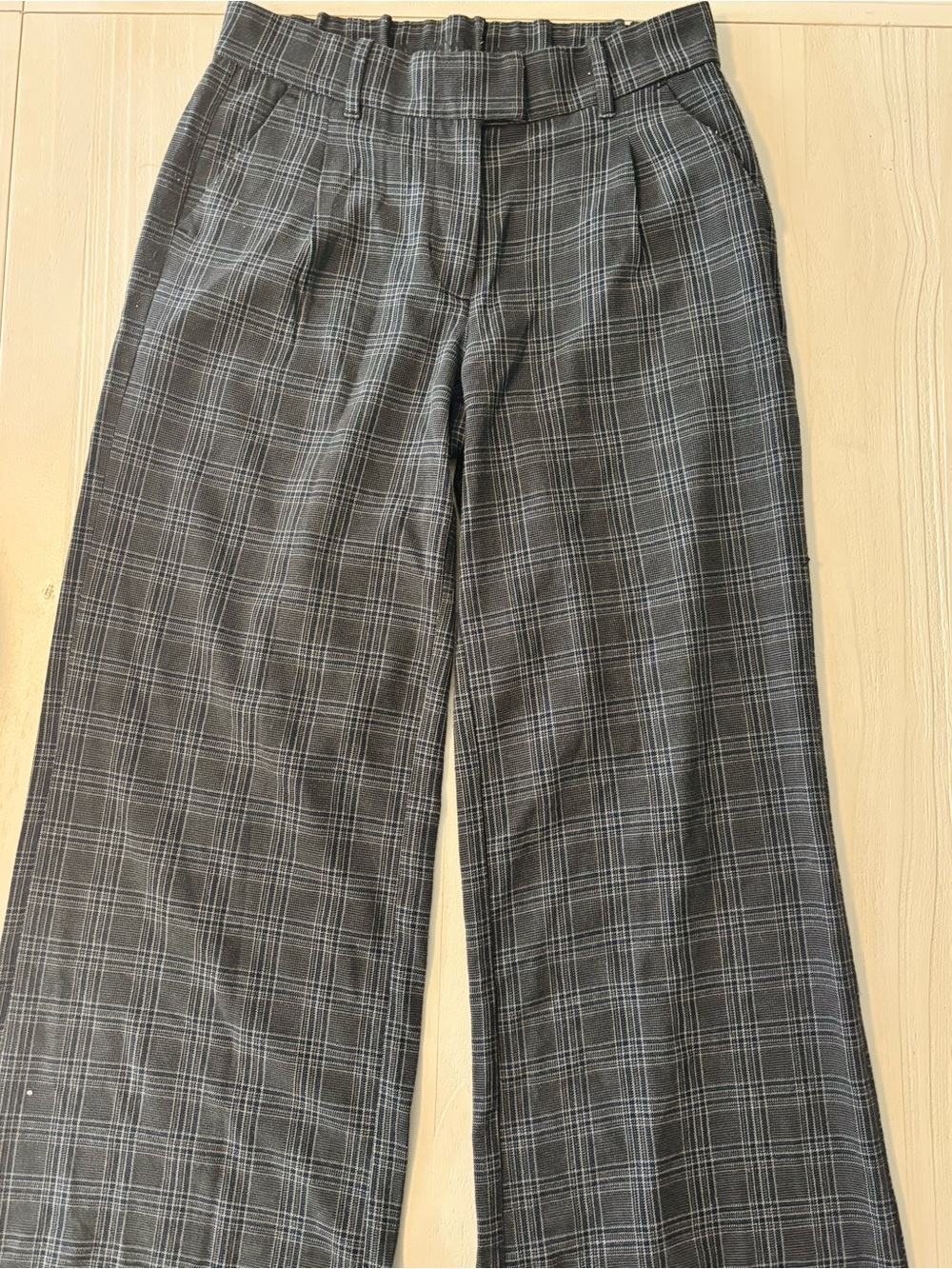American Eagle Plaid Wide-Leg Dress Pants